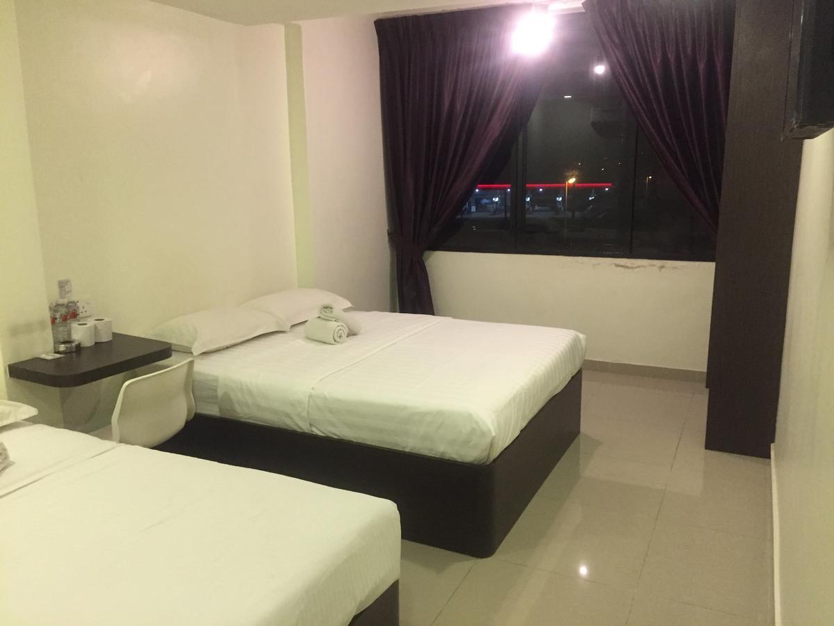 Desa House Hotel Kepong Exterior foto